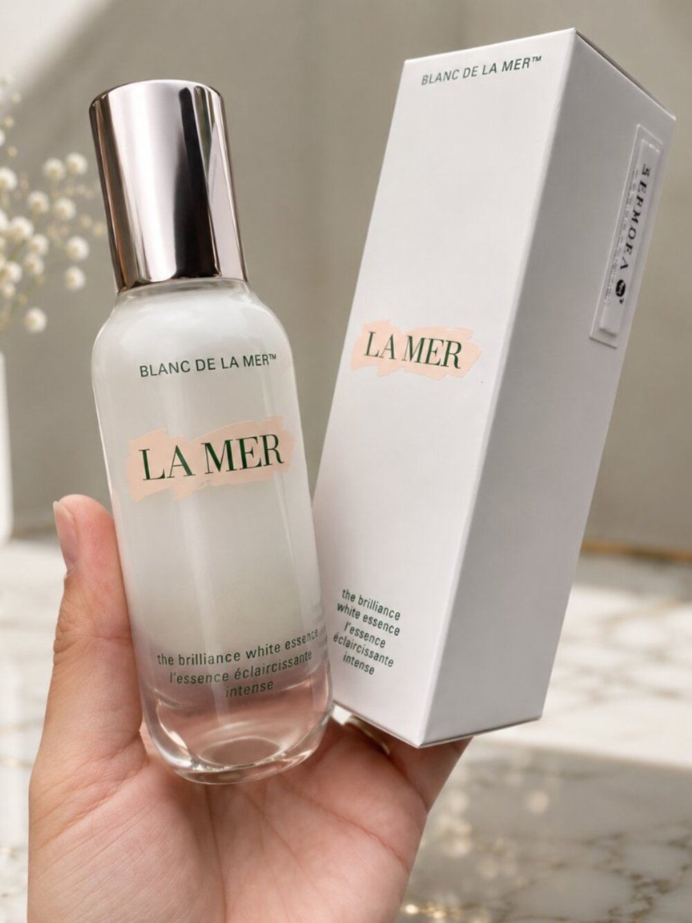 La Mer Blanc De La Mer The Whitening Halo Serum 30ml New Sealed - Picture 2 of 2